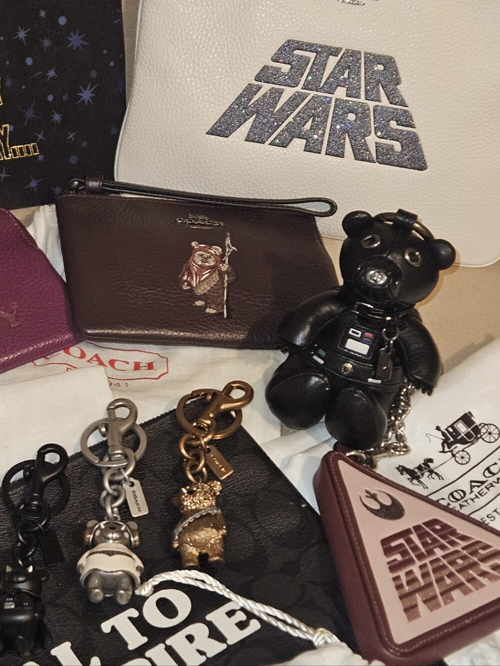 COACH Star Wars (Big Darth V. Keychain)